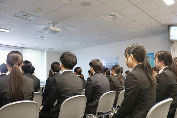 内定者の集合写真