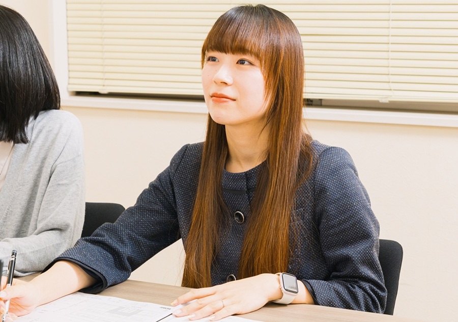 設計職（Hさんのある1日）
